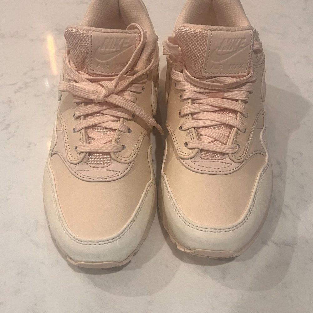 Nike Air Max 1 Guava Ice 5 / 35.5